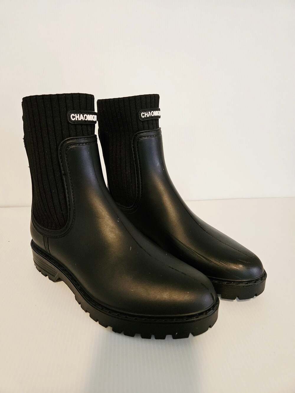 CHAOMIQU Women's Mid-Calf Black Waterproof Rain Boots with Ribbed Knit Cuff - Picture 5 of 11